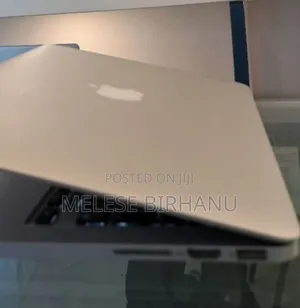 New Laptop Apple MacBook Pro 2015 8GB Intel Core I5 SSD 256GB