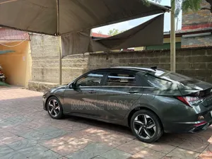 New Hyundai Avante 2021 Gray