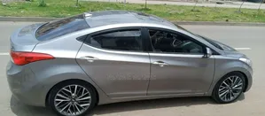 Hyundai Avante 2013 Gray
