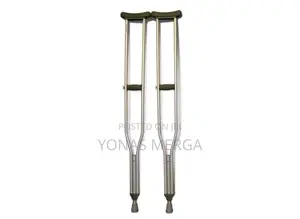 Underarm Crutches - Medium/Adult፪$Crutches፮≡Crutches፱€Cranch