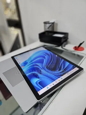 New Laptop Microsoft Surface Book 3 32GB Intel Core I7 SSD 512GB