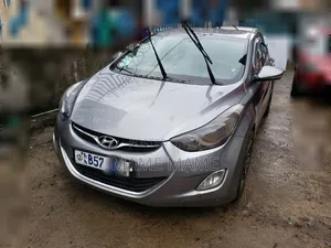 Hyundai Avante 2012 Gray