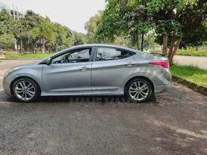Hyundai Avante 2011 Gray
