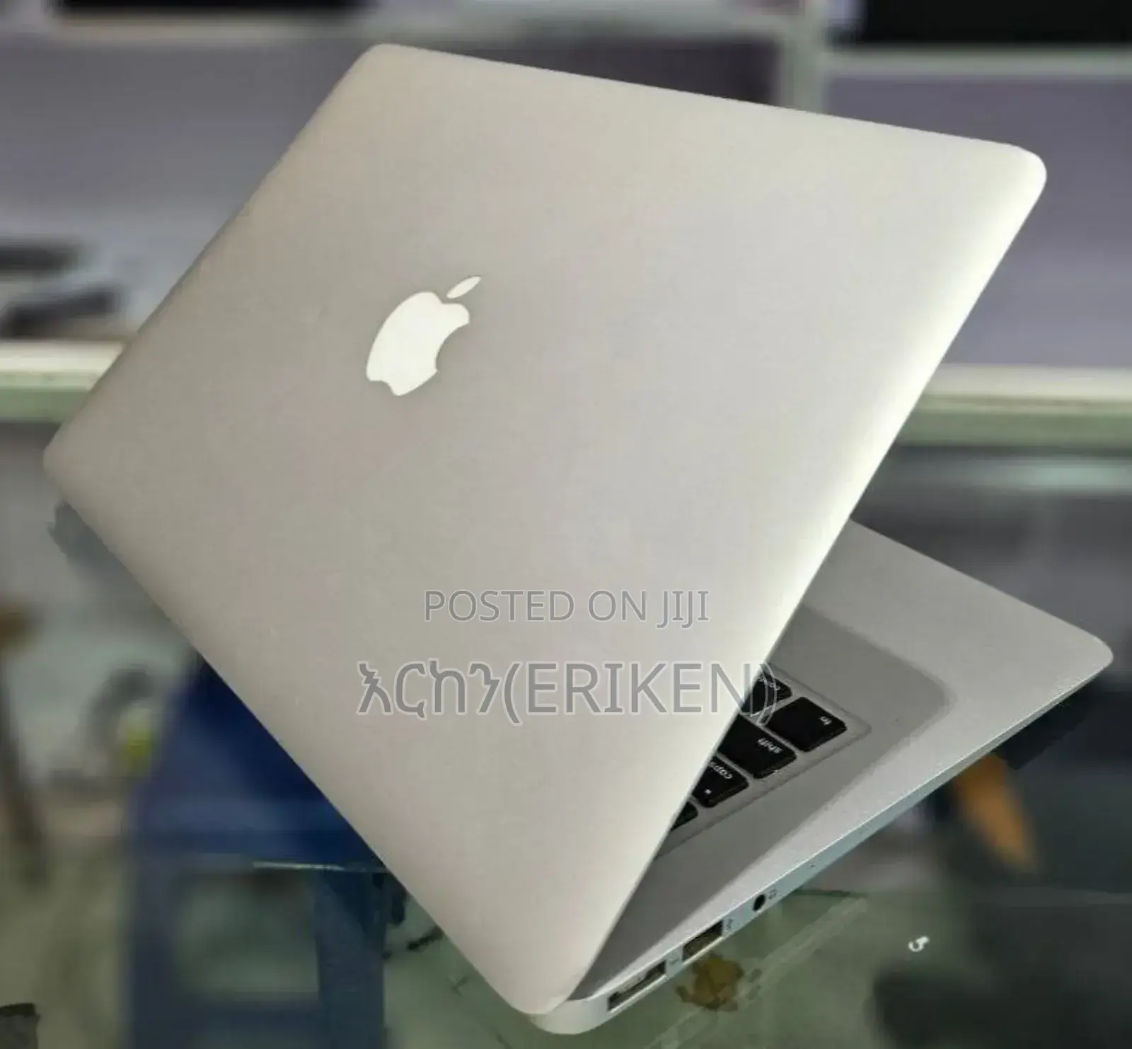 New Laptop Apple MacBook Air 2015 8GB Intel Core I5 SSD 128GB
