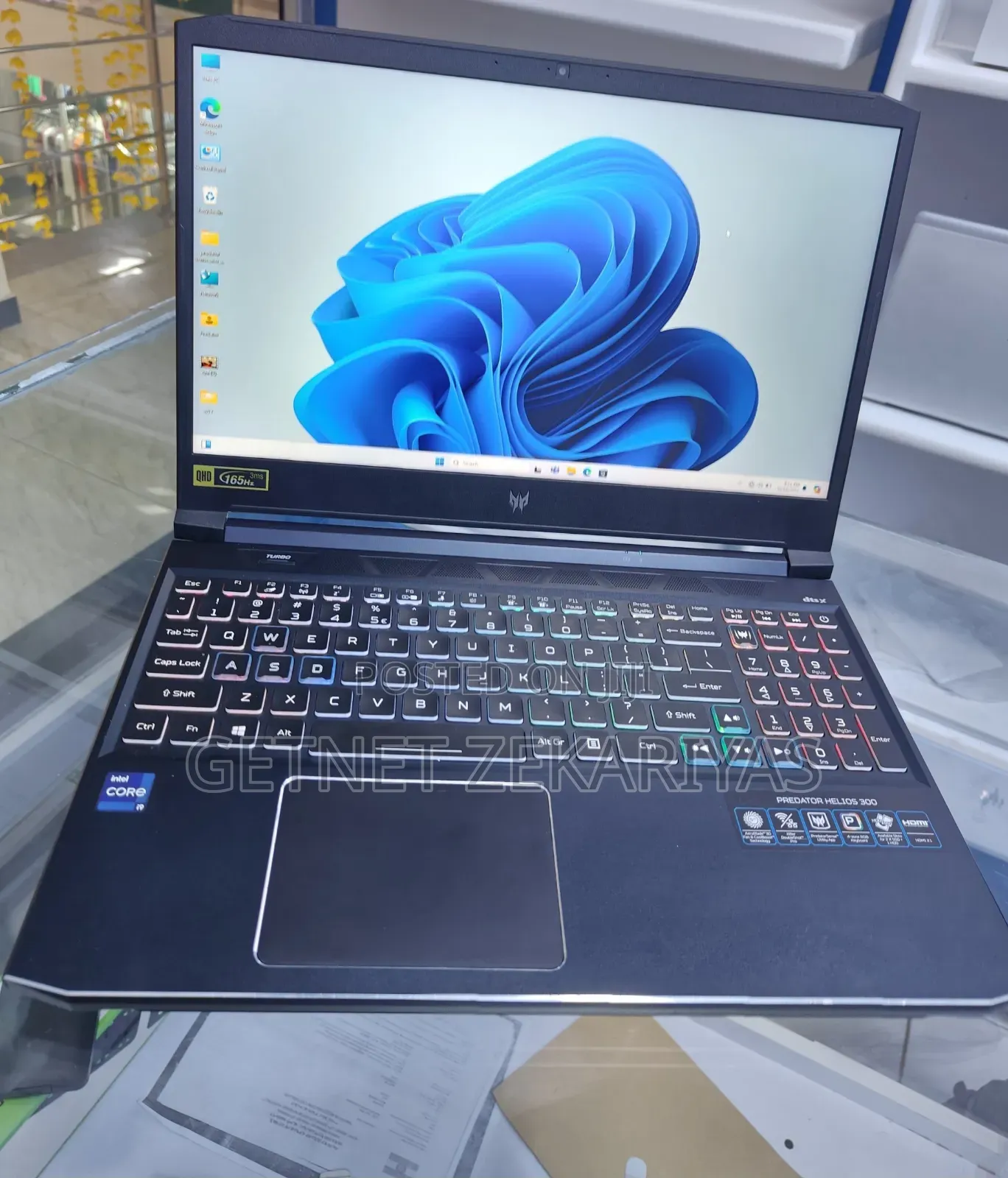 New Laptop Acer Predator Helios 300 16GB Intel Core I9 SSD 512GB