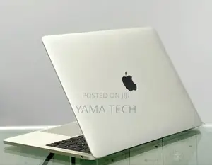 New Laptop Apple MacBook Pro 2017 8GB Intel Core I5 SSD 256GB