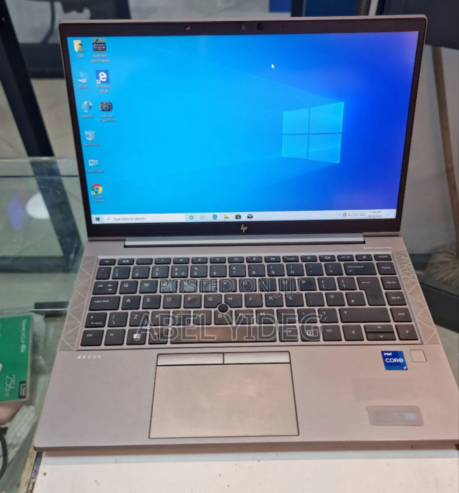 New Laptop HP ZBook Firefly G8 16GB Intel Core I7 SSD 512GB