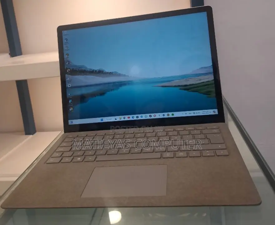 New Laptop Microsoft Surface 16GB Intel Core I7 SSD 512GB
