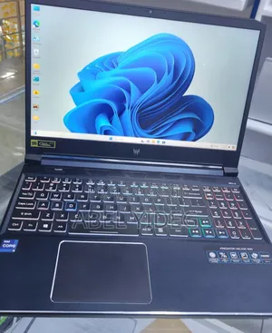 New Laptop Acer Predator Helios 300 16GB Intel Core I9 SSD 512GB