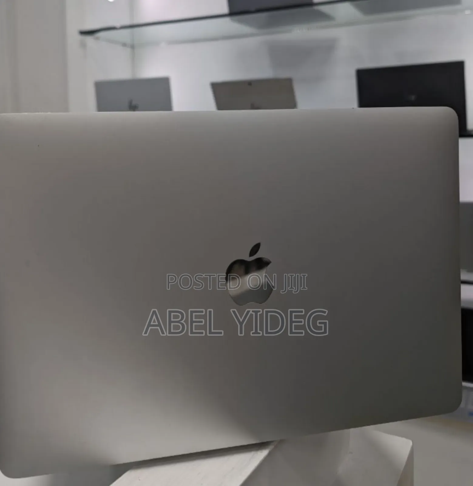 New Laptop Apple MacBook Air 2020 M1 16GB Apple M1 SSD 512GB