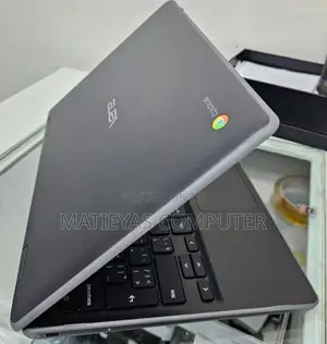 New Laptop Asus 4GB Intel SSD 640GB