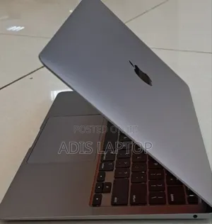 New Laptop Apple MacBook 2020 8GB Apple M1 SSD 256GB