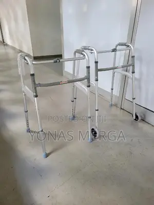 Walker Height-Adjustable Frame Could Fit the Wide-Range Need