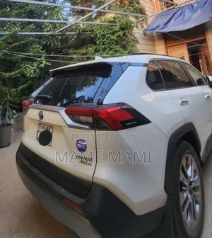 New Toyota RAV4 2024 White