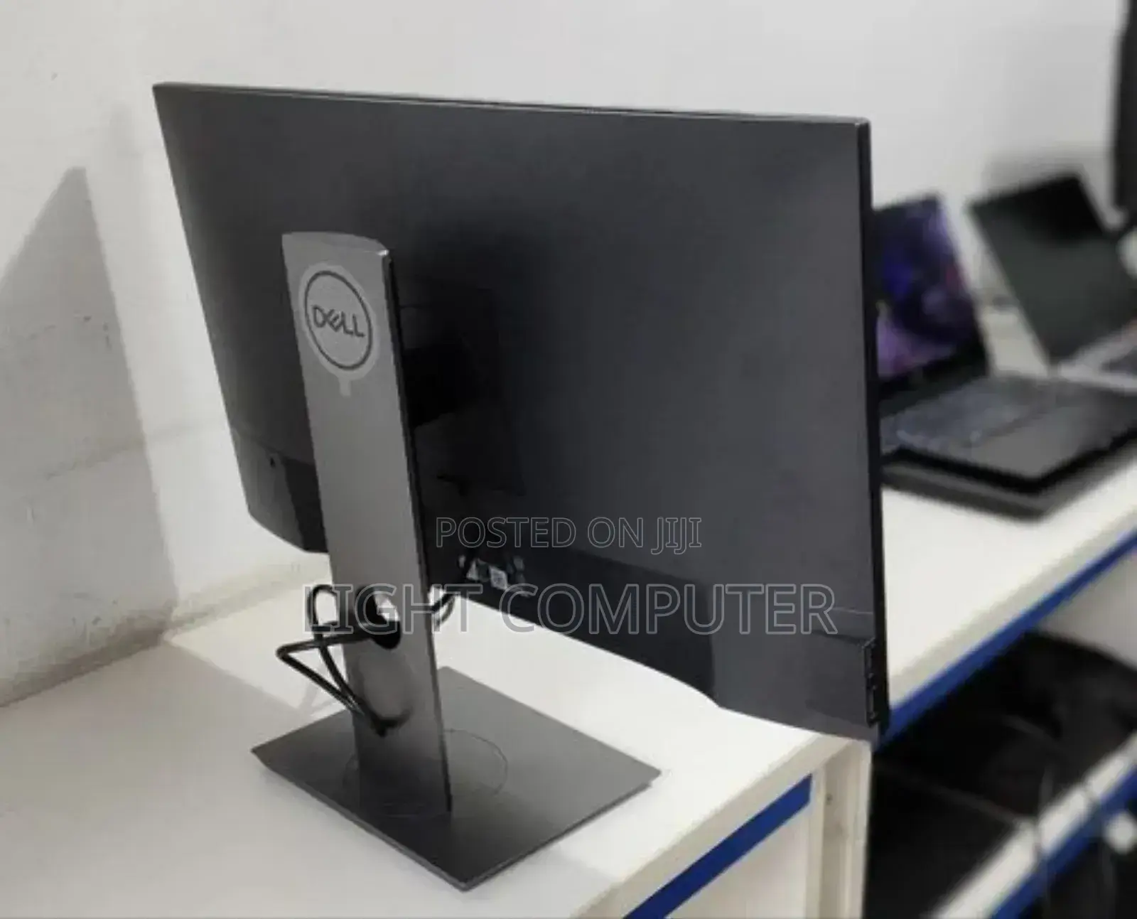 Monitor Frameless
