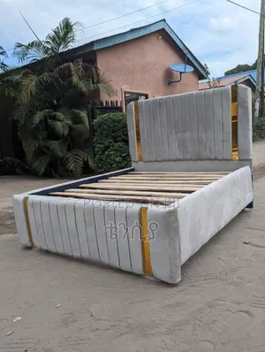 አሚኒ አልጋ ስራ
