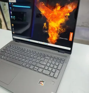 New Laptop Lenovo Flex 5 16GB AMD Ryzen 7 SSD 512GB