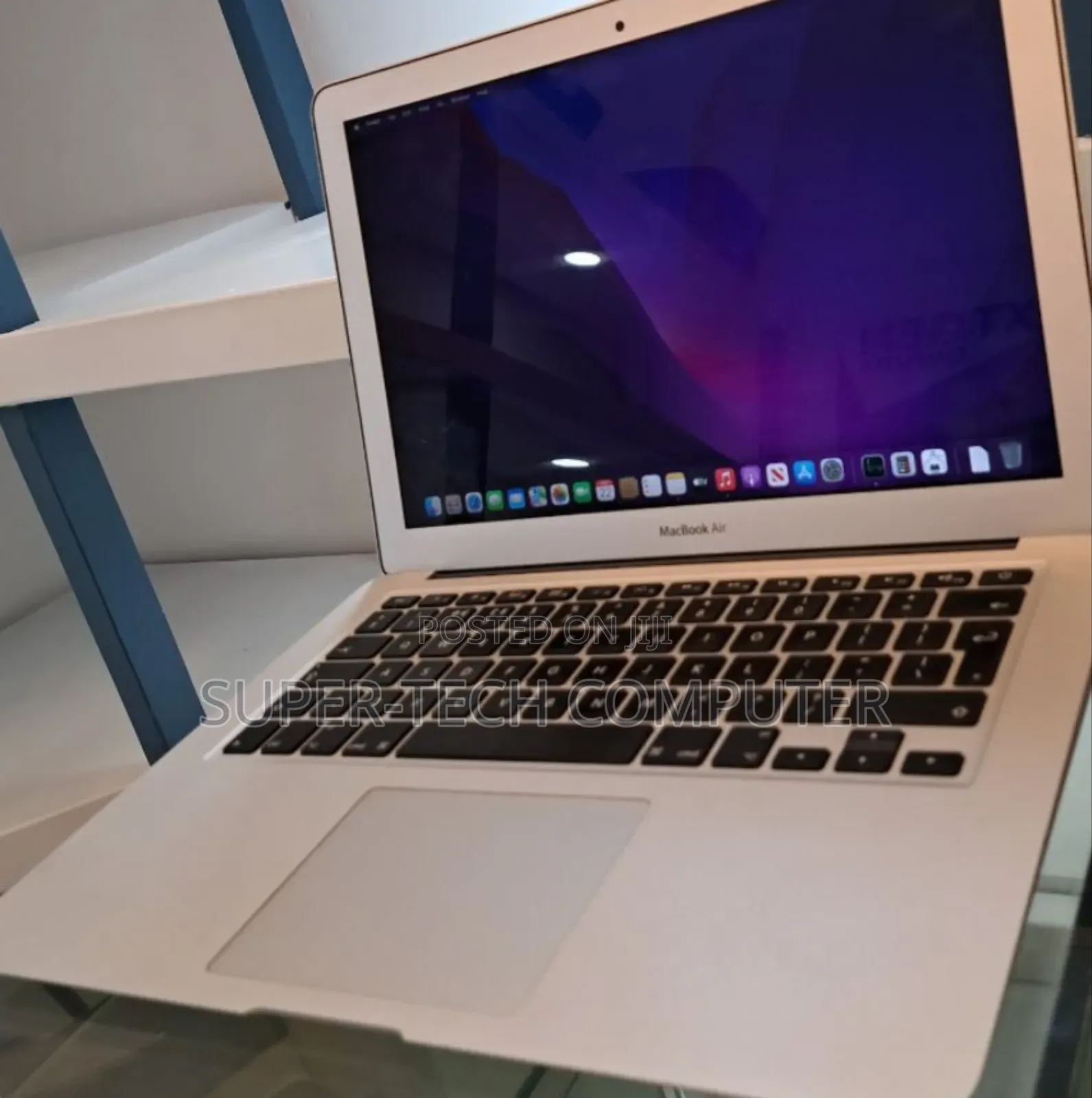 New Laptop Apple MacBook Air 2017 8GB Intel Core I5 SSD 256GB