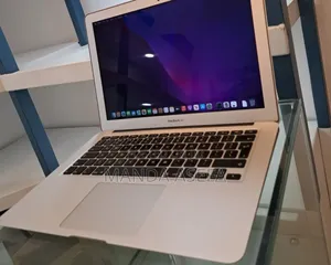 New Laptop Apple MacBook Air 2017 8GB Intel Core I5 SSD 256GB