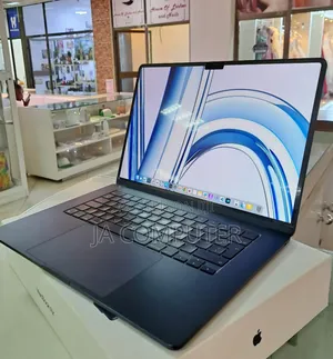 New Laptop Apple MacBook Air 2023 M2 8GB Apple M2 SSD 512GB