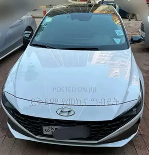 Hyundai Avante 2021 White