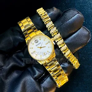 GUCCI LUXURY Females Watch With Braclet and Box