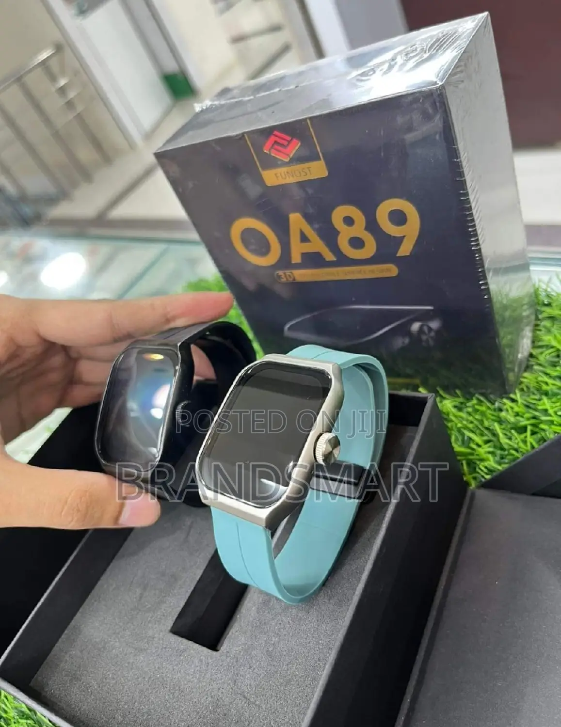 3D የሆነ Super Amoled የስክሪን ጥራት ያለው 1.96 Inch Smart Watch