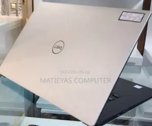New Laptop Dell 32GB Intel Core I7 SSD 512GB