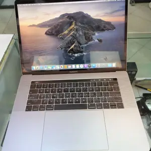 New Laptop Apple MacBook 2018 16GB Intel Core I7 SSD 512GB