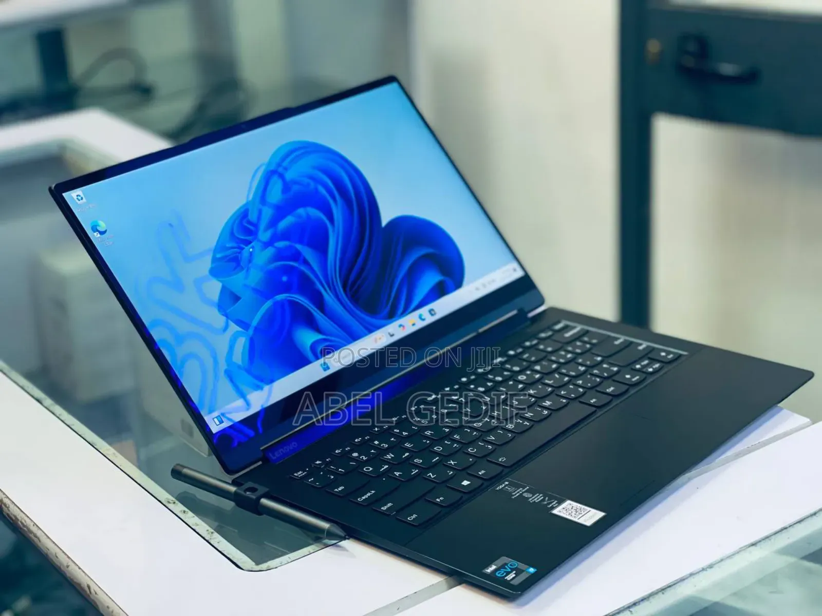 New Laptop Lenovo Yoga 9i 16GB Intel Core i7 SSD 1T