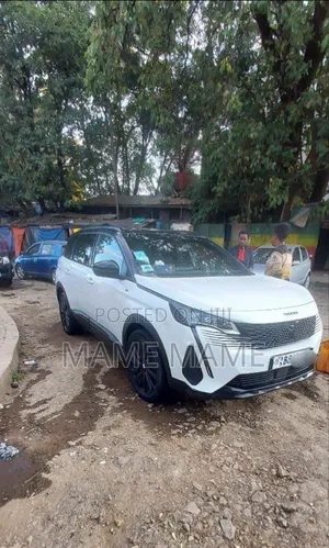 New Peugeot 5008 2021 White