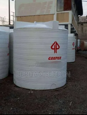 Geepee Vertical Plastic Water Tanker 1st Level Roto Tanker