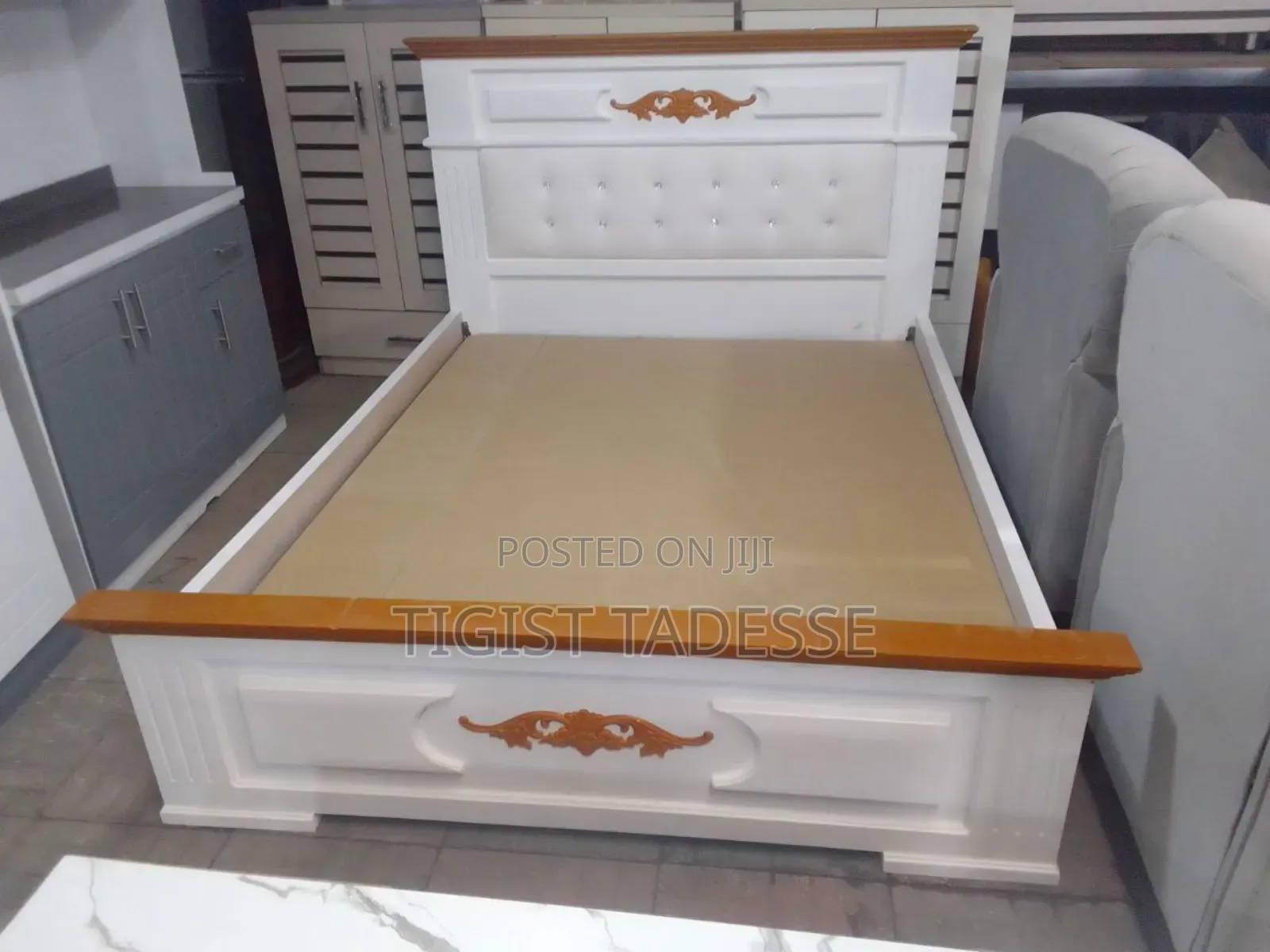 Bed 150cm MDF ጥራቱን የጠበቀ