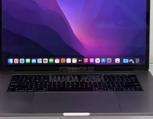 New Laptop Apple MacBook Pro 2018 32GB Intel Core I9 SSD 512GB
