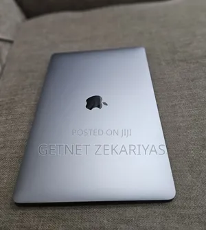 New Laptop Apple MacBook Air 2019 8GB Intel Core I5 SSD 128GB