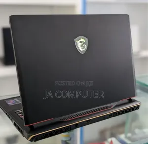 New Laptop MSI Raider GE76 12UGS 32GB Intel Core I9 SSD 1T