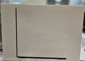 New Laptop Apple MacBook Air 2022 M2 8GB Apple M2 SSD 256GB