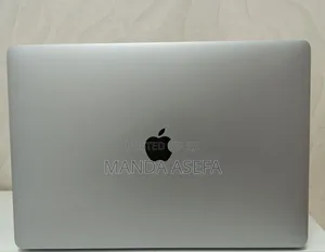 New Laptop Apple MacBook Pro 2017 16GB Intel Core I7 SSD 512GB