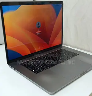 New Laptop Apple MacBook Pro 2017 16GB Intel Core I7 SSD 512GB