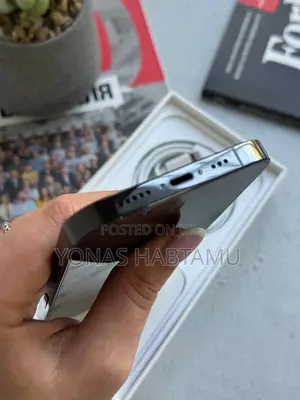New Apple iPhone 14 Pro 256 GB