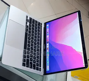 New Laptop Apple MacBook Air 2022 M2 8GB Apple M2 SSD 512GB