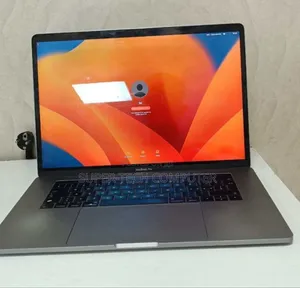 New Laptop Apple MacBook Pro 2015 16GB Intel Core I7 SSD 256GB