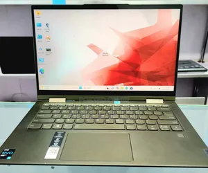 New Laptop Lenovo Yoga 700 12GB Intel Core I5 SSD 512GB