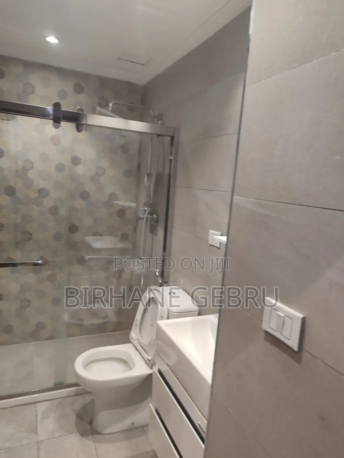 Furnished 3bdrm Apartment in 3Bedroom Luxury, Bole for rent