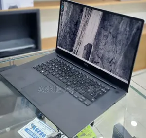 New Laptop Dell Precision 5540 16GB Intel Core I9 SSD 512GB