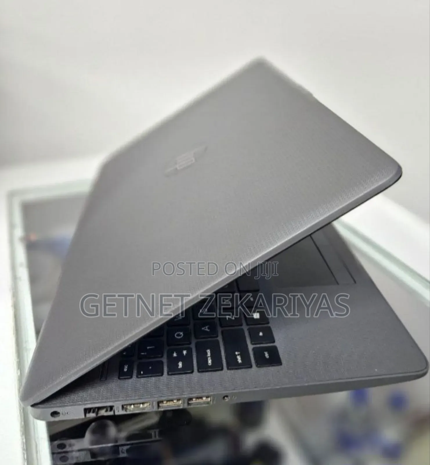 New Laptop HP Stream Notebook 4GB Intel Core I3 HDD 500GB