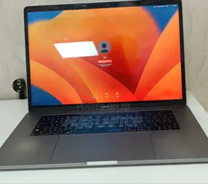 New Laptop Apple MacBook Pro 2017 16GB Intel Core I7 SSD 512GB