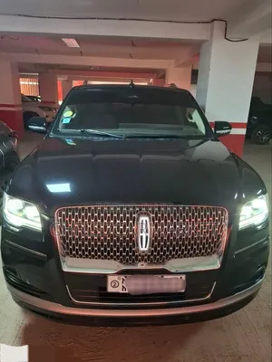 Lincoln Navigator Black Label 2022 Black