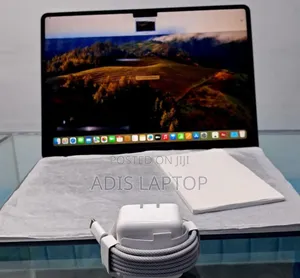 New Laptop Apple MacBook Air 2024 M3 13-Inch 16GB Apple M3 SSD 512GB