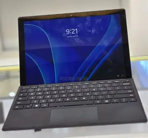 New Laptop Microsoft Surface 16GB Intel Core I7 SSD 256GB